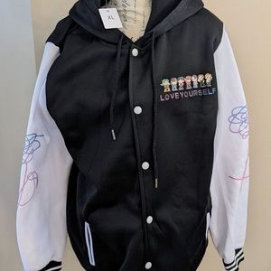 Love Yourself Suga 93 Light Weight Snap Front Hoodie Black and White XL